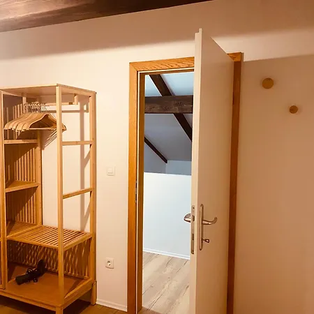 Lemba, 4 Zvjezdice Opuzen (Dubrovnik-Neretva)