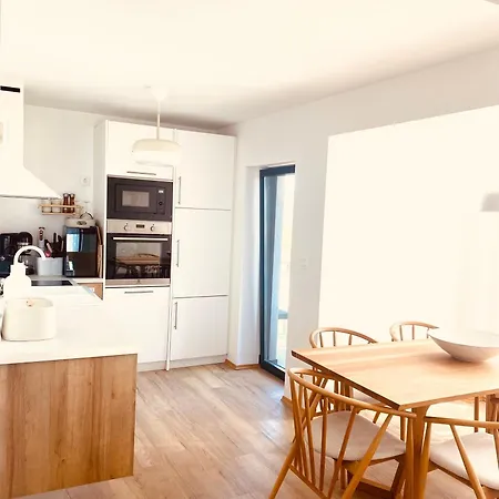 Lemba, 4 Zvjezdice Appartement *